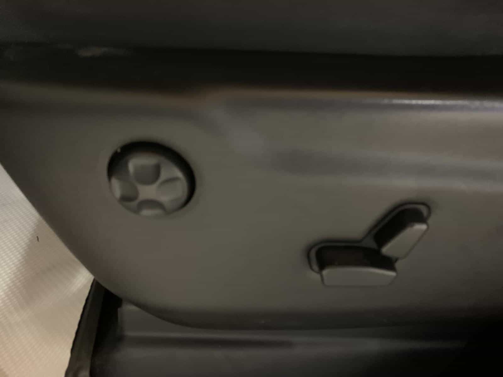 2018 Jeep Grand Cherokee Laredo - Image 13