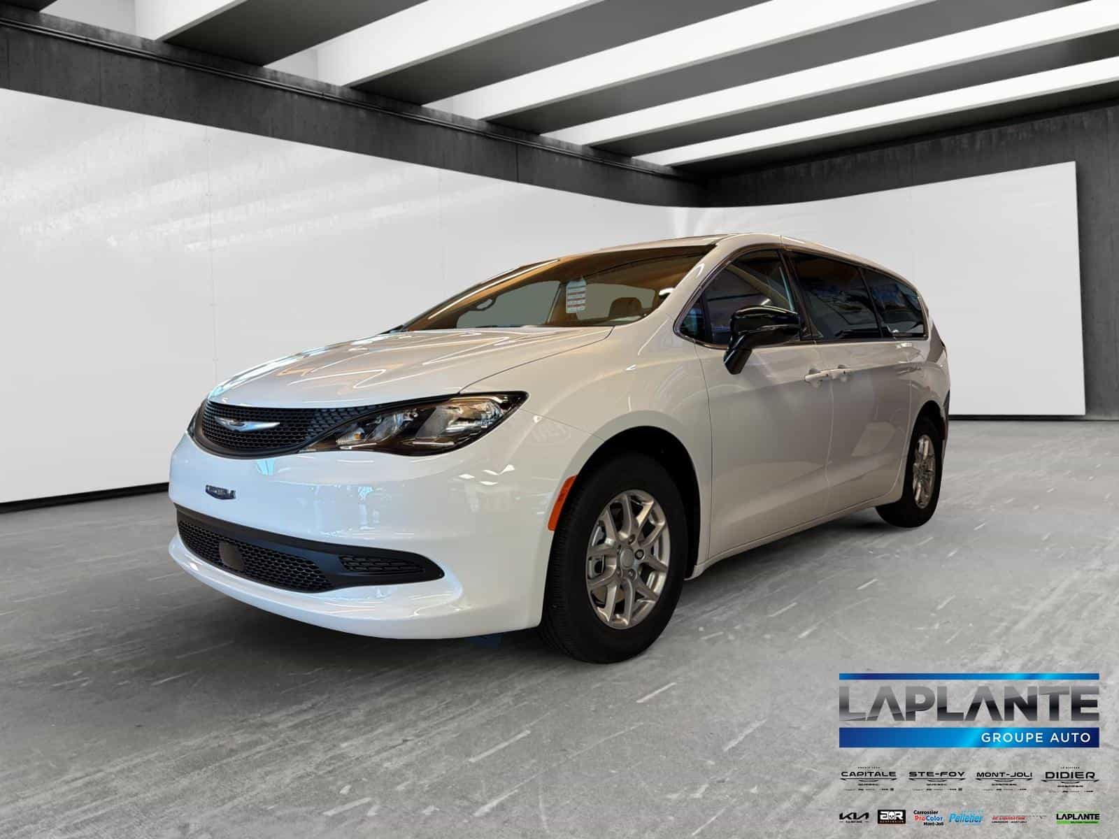 2027 Chrysler Grand Caravan SXT - Image 1