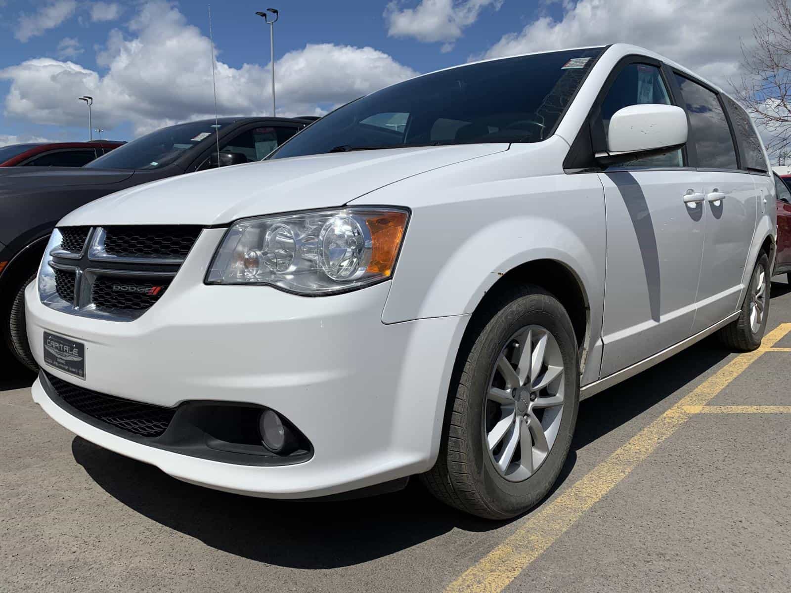 Image 1 Dodge Grand Caravan Premium Plus 2020