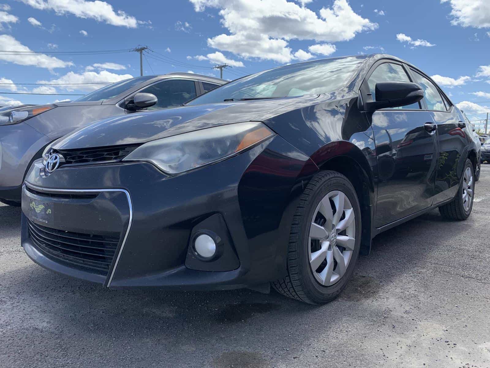 Image 1 Toyota Corolla LE 2015