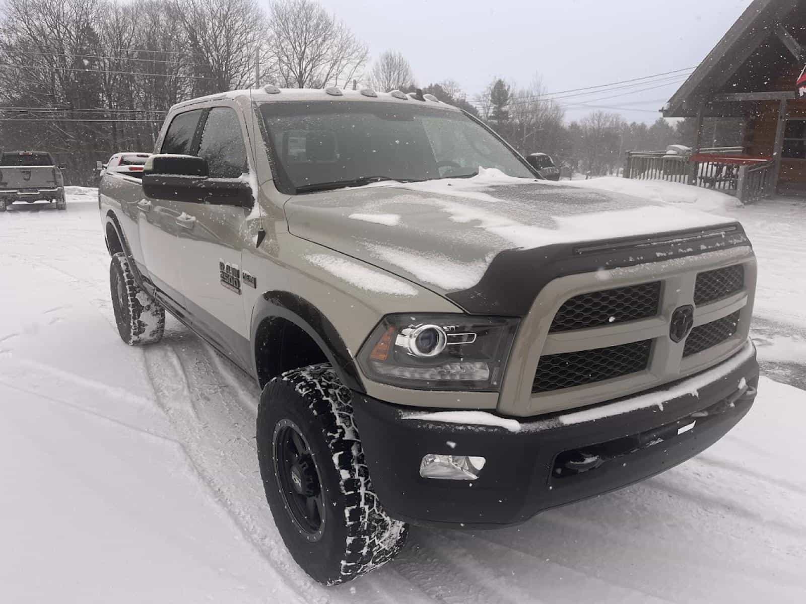 2018 RAM 2500 Power Wagon - Image 4