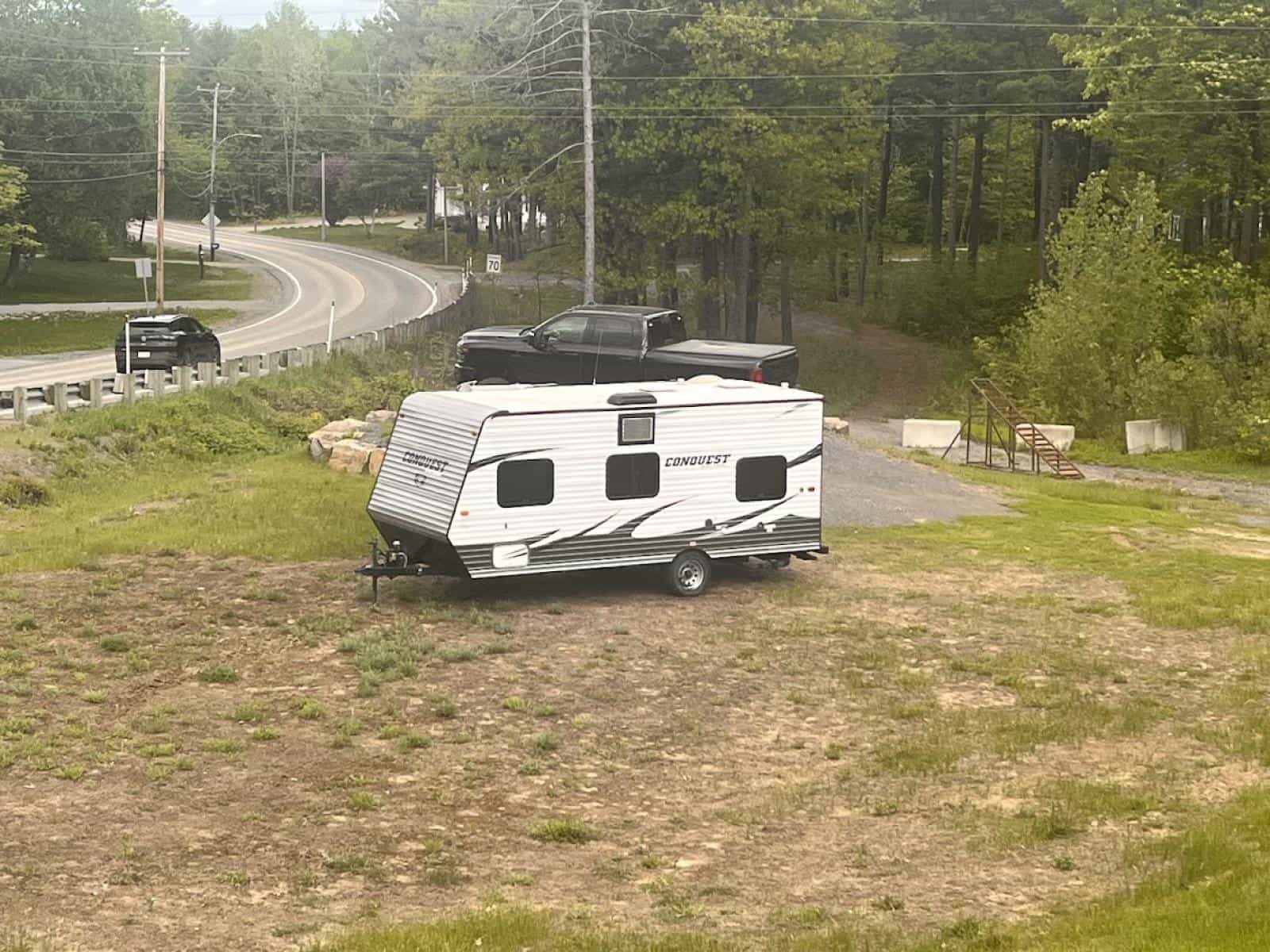 2017 Gulf Stream 517t1 - Image 1
