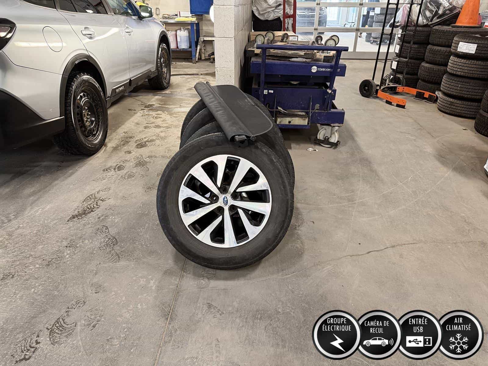 2021 Subaru Outback Touring - Image 14