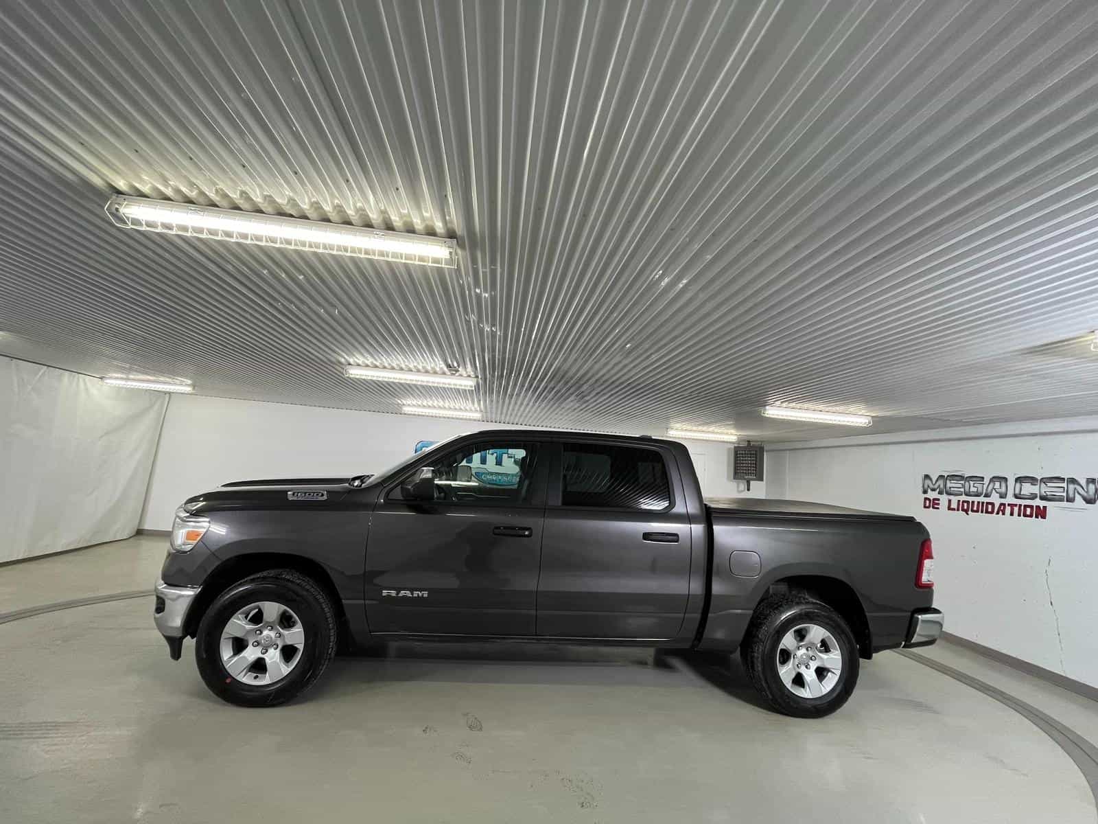 2024 RAM 1500 Big Horn - Image 4