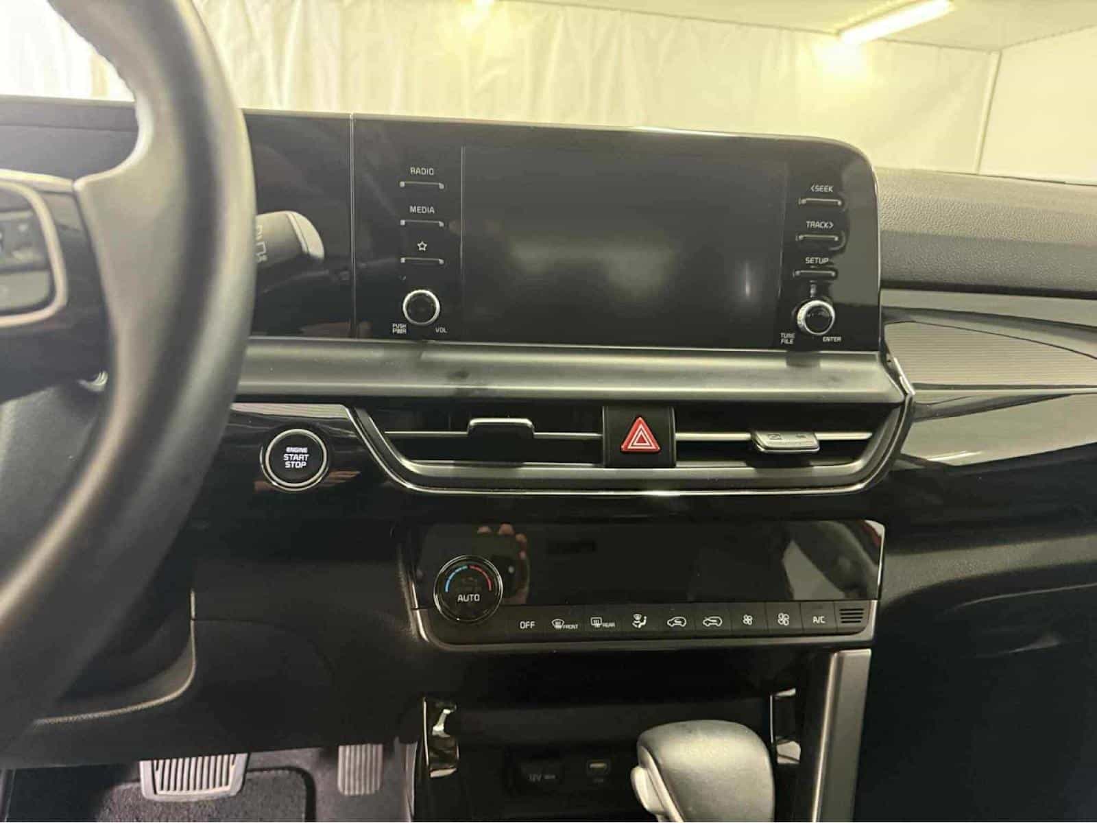 2025 Kia Seltos EX - Image 18