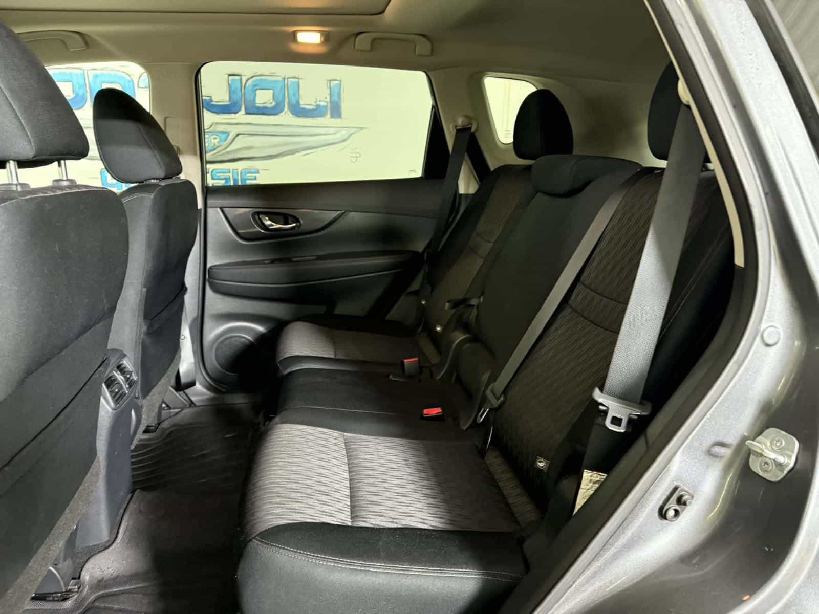 Image 14 Nissan ROGUE S/SL/SV SV 2018