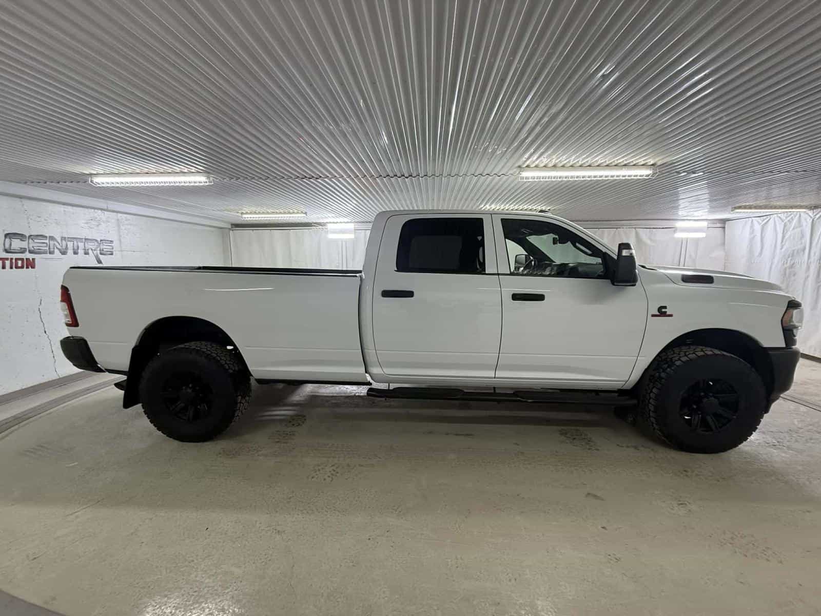 Image 7 RAM 2500 Tradesman 2023