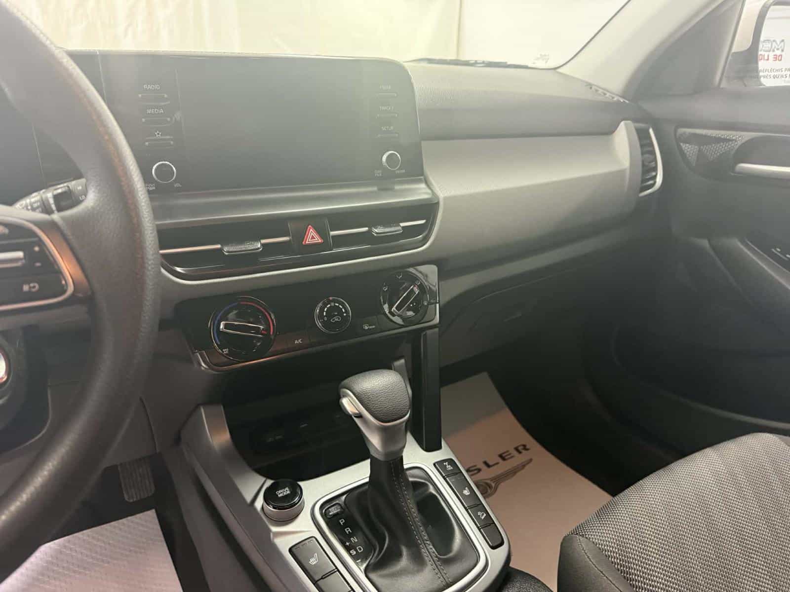 2024 Kia Seltos LX - Image 10