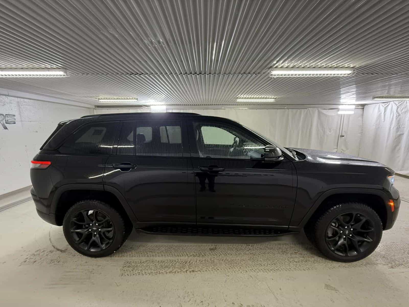 2024 Jeep Grand Cherokee Limited - Image 6