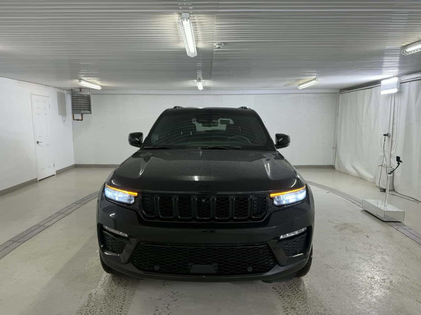 2024 Jeep Grand Cherokee Limited - Image 8