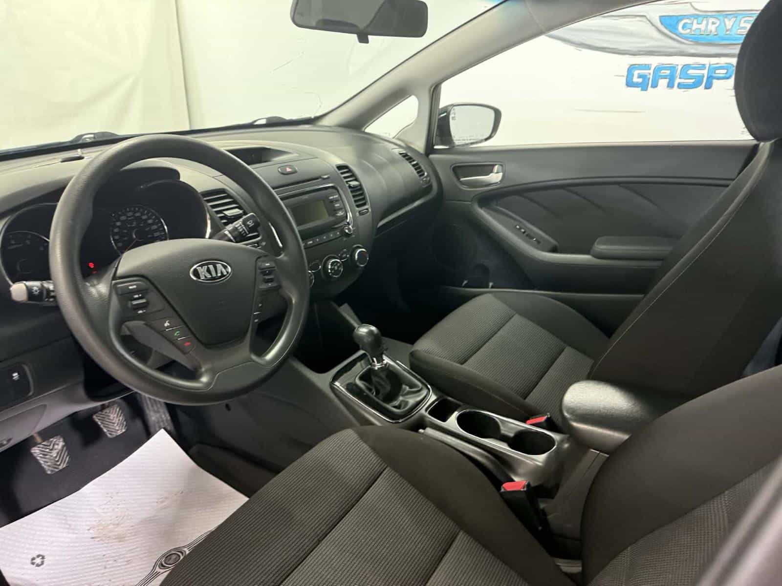 Image 14 Kia Forte LX 2017