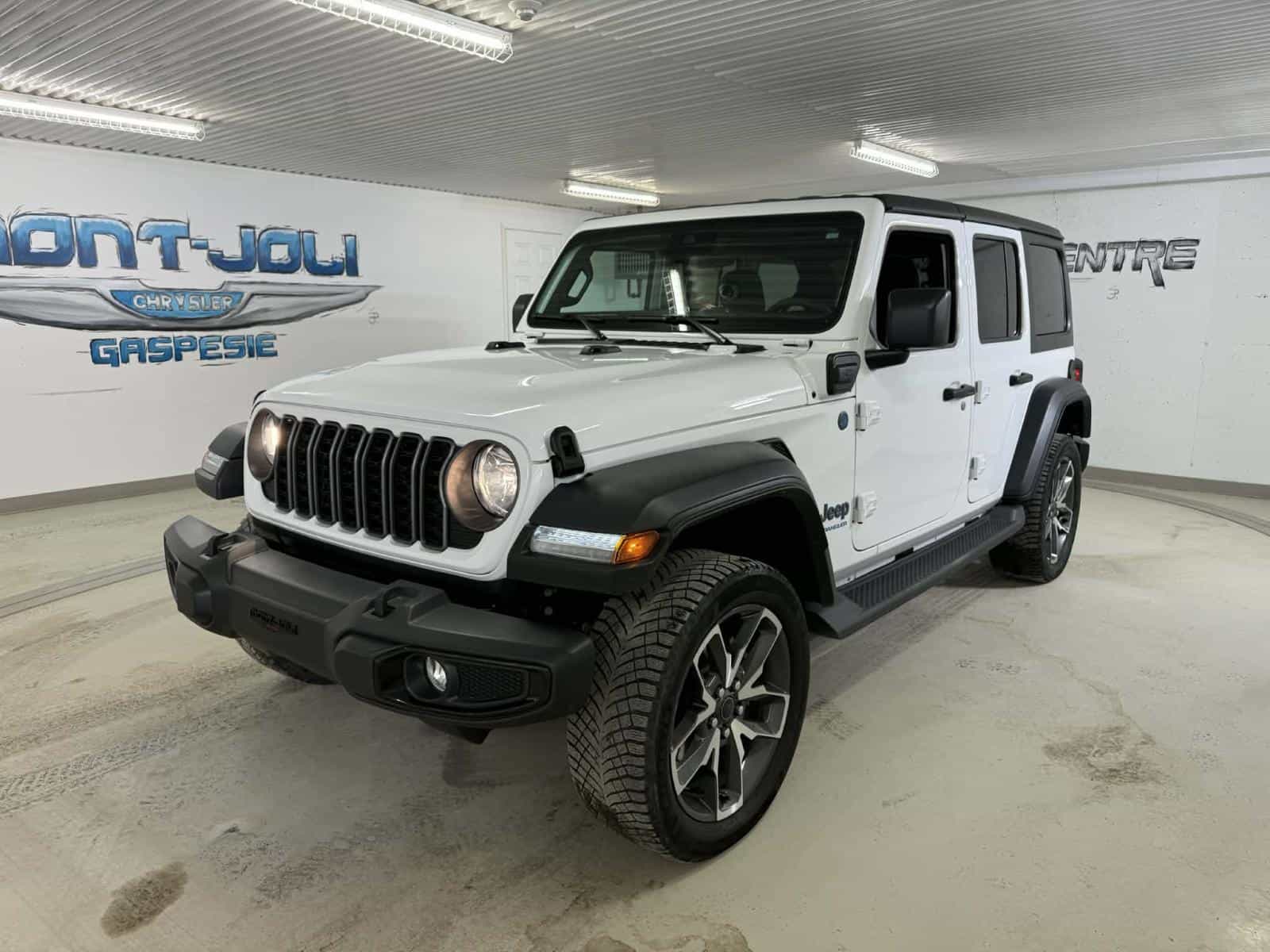 Image 1 Jeep Wrangler Sport S 2025